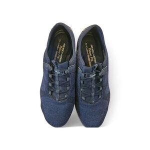 Skechers Women's/Unisex  Breathe Easy Navy Slip-On Casual Shoe